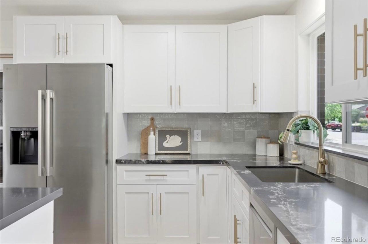 Recent BH Builders kitchen remodel in the Denver metro, the standard of finish Greenwood Village homeowners can expect